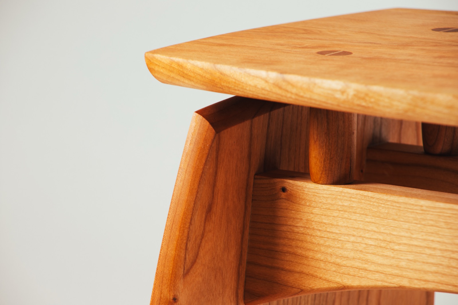 Little Wun — close-up of corner joinery